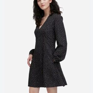 Uniqlo black and white polka dot V-neck long-sleeve mini shift dress